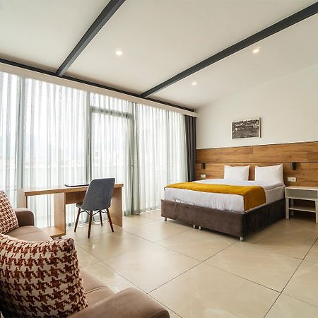 Tut Hotel Antalya Buitenkant foto
